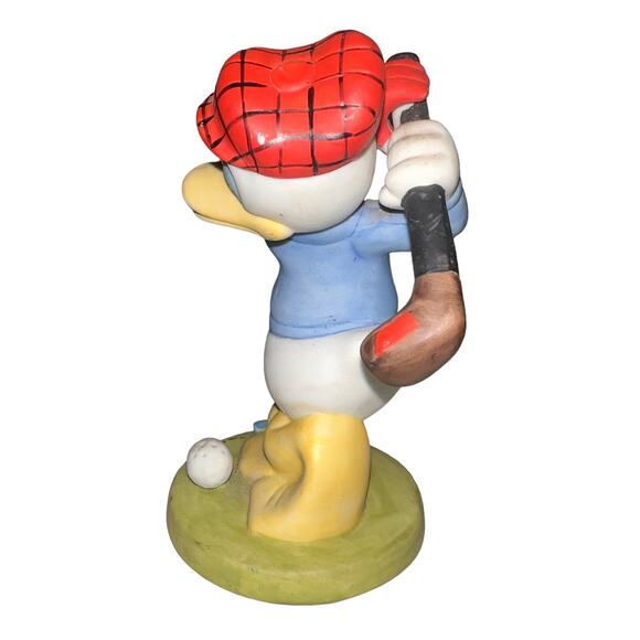Disney-world vintage Donald Duck Golfing Porcelain figurine - Picture 2 of 5